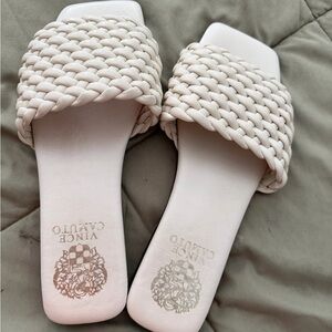Vince Camuto Women's Ivory Braided Slide Sandals